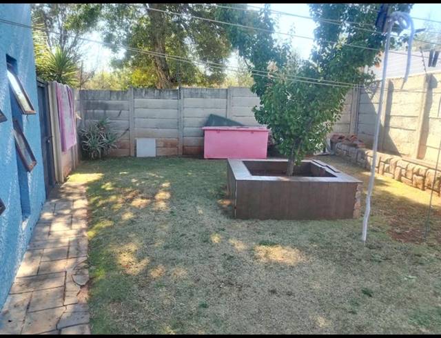 4 BEDROOM HOUSE FOR SALE IN HILLSHAVEN